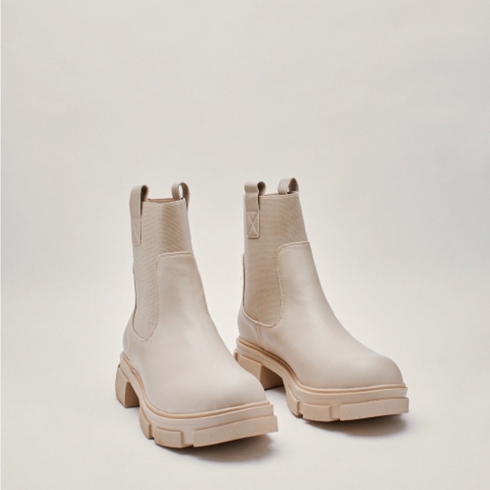 Boots - Picture 2 of 2